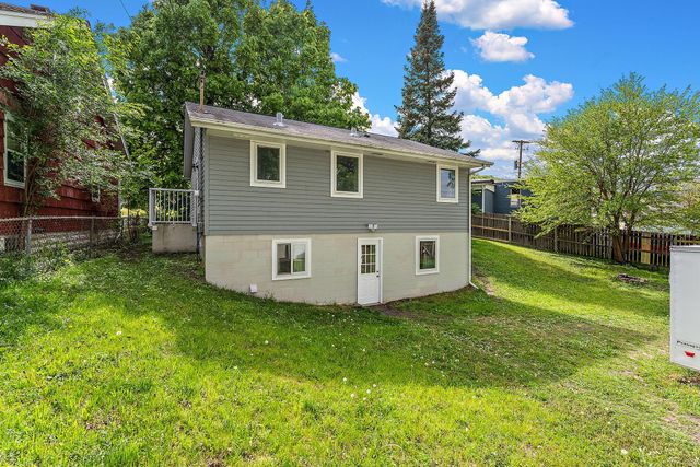 1509 Concord Street S, South Saint Paul, MN 55075