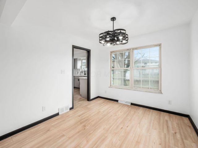 1439 Firwood Drive, Columbus, OH 43229