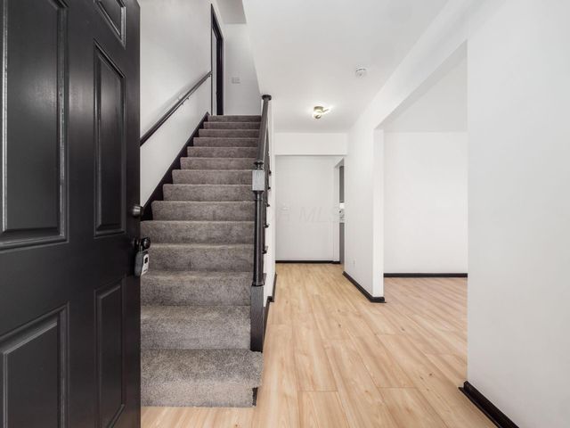 1439 Firwood Drive, Columbus, OH 43229