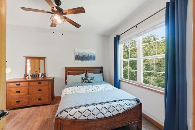 1 Grand Drive, Blue Eye, MO 65611