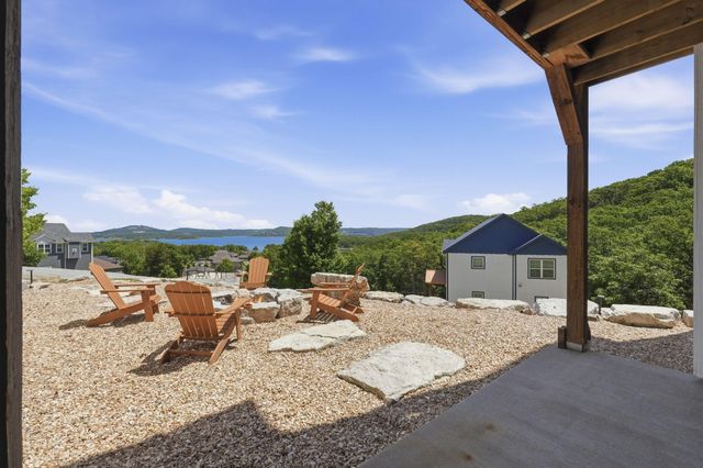1 Grand Drive, Blue Eye, MO 65611