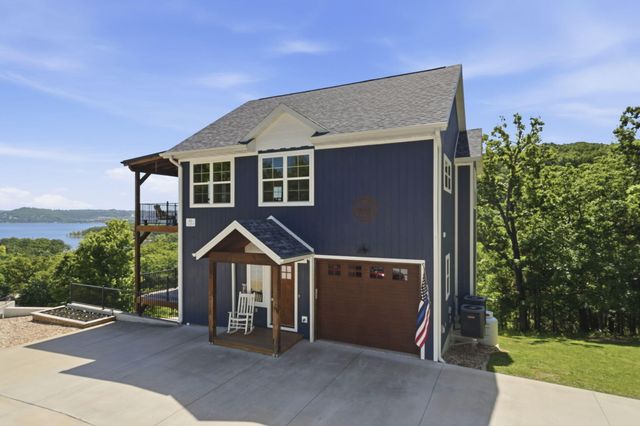 1 Grand Drive, Blue Eye, MO 65611