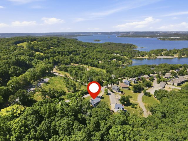1 Grand Drive, Blue Eye, MO 65611