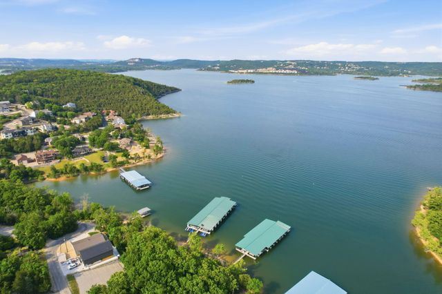 1 Grand Drive, Blue Eye, MO 65611