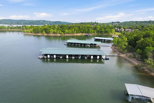 1 Grand Drive, Blue Eye, MO 65611