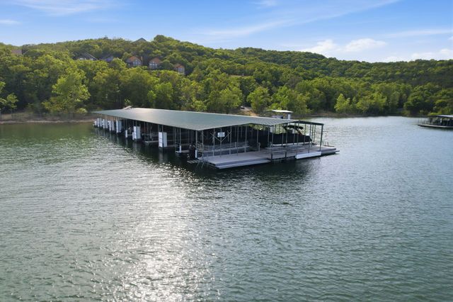 1 Grand Drive, Blue Eye, MO 65611