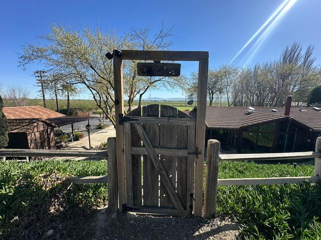 14101 W Bethany Rd, Tracy, CA 95304