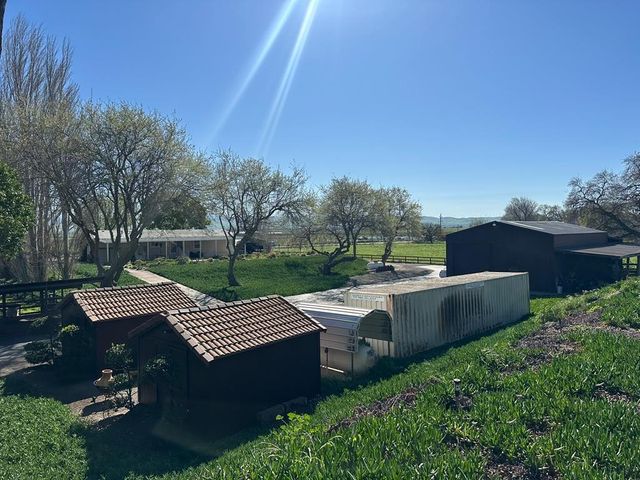 14101 W Bethany Rd, Tracy, CA 95304