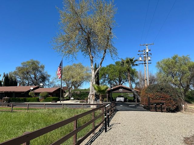 14101 W Bethany Rd, Tracy, CA 95304