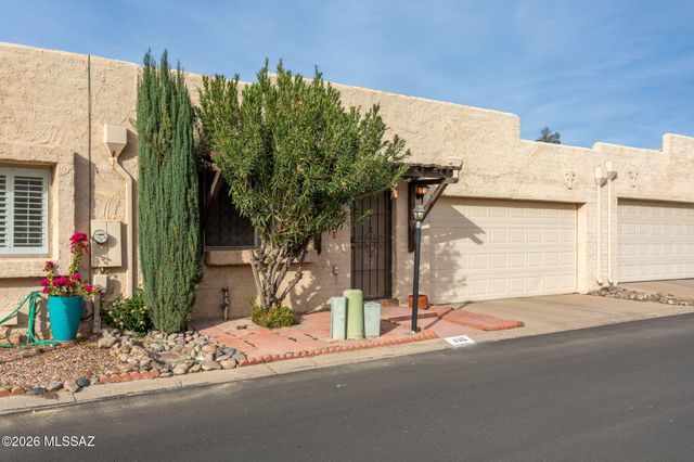 990 W Paria Lane, Tucson, AZ 85704