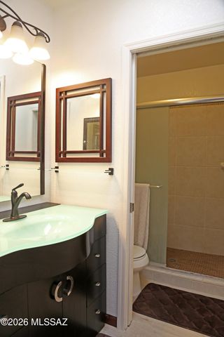 990 W Paria Lane, Tucson, AZ 85704