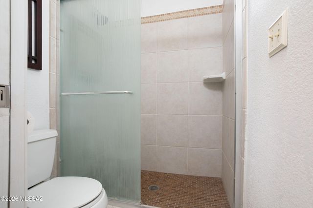 990 W Paria Lane, Tucson, AZ 85704