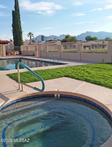 990 W Paria Lane, Tucson, AZ 85704