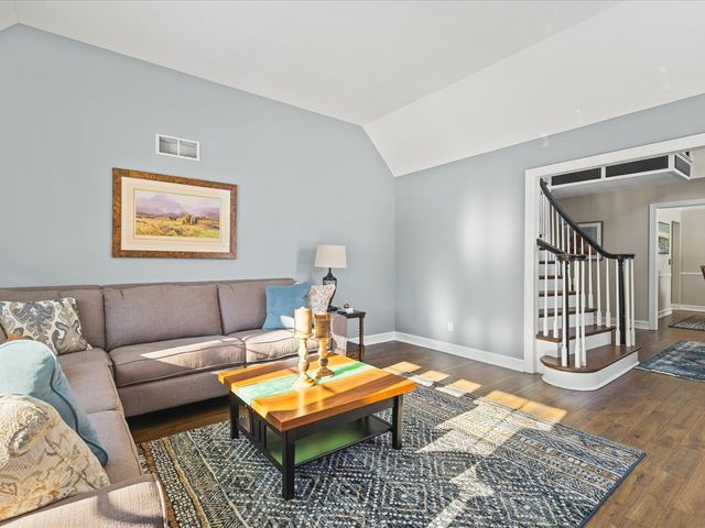 14161 Hickory Rise Court, Roscoe, IL 61073