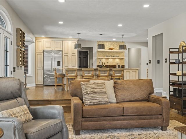 14161 Hickory Rise Court, Roscoe, IL 61073