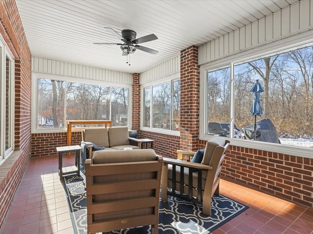 14161 Hickory Rise Court, Roscoe, IL 61073