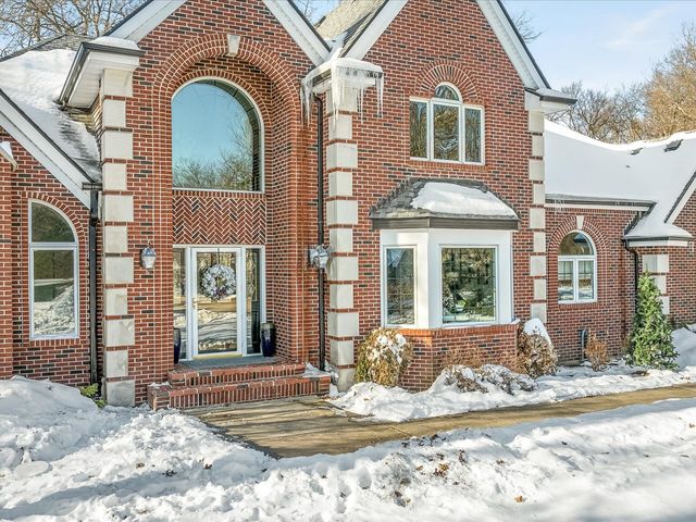 14161 Hickory Rise Court, Roscoe, IL 61073