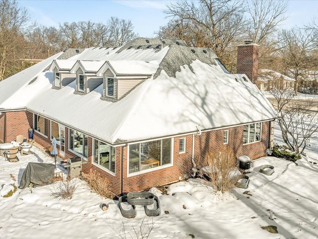 14161 Hickory Rise Court, Roscoe, IL 61073