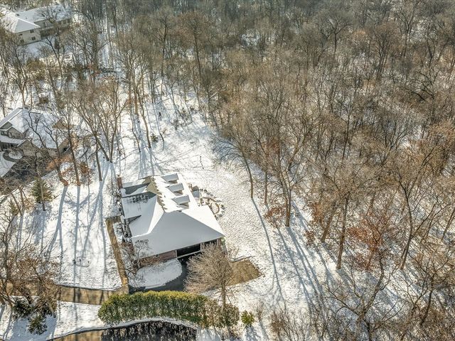 14161 Hickory Rise Court, Roscoe, IL 61073