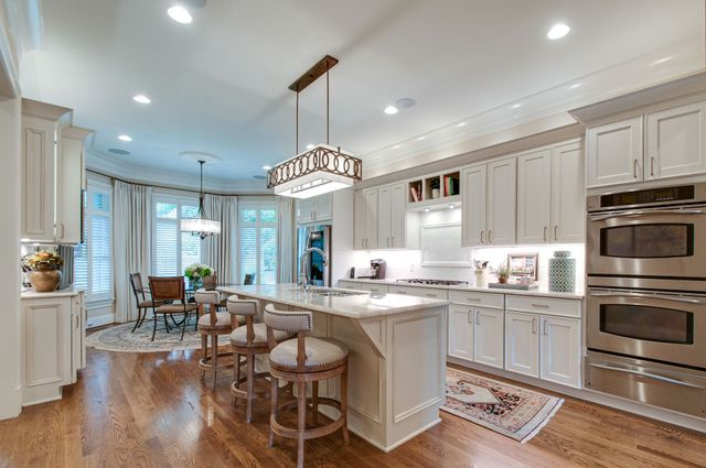 4114 Elder Pl, Nashville, TN 37215