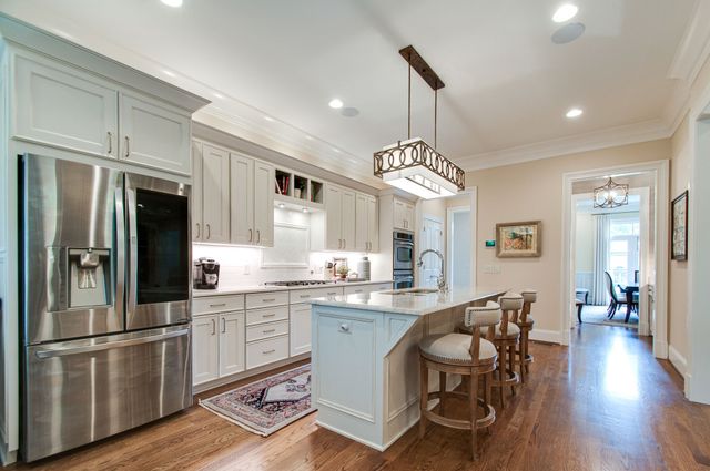 4114 Elder Pl, Nashville, TN 37215