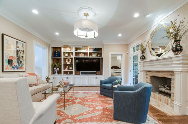 4114 Elder Pl, Nashville, TN 37215