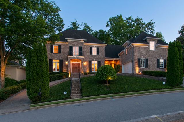 4114 Elder Pl, Nashville, TN 37215