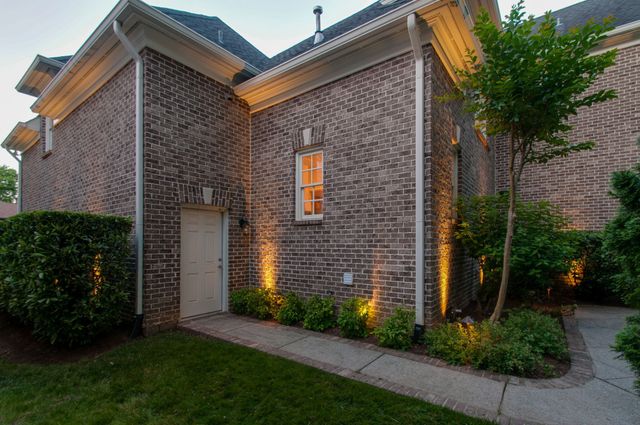 4114 Elder Pl, Nashville, TN 37215