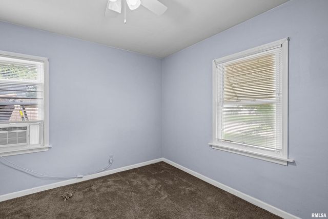 3438 TAYLOR Street, Davenport, IA 52806