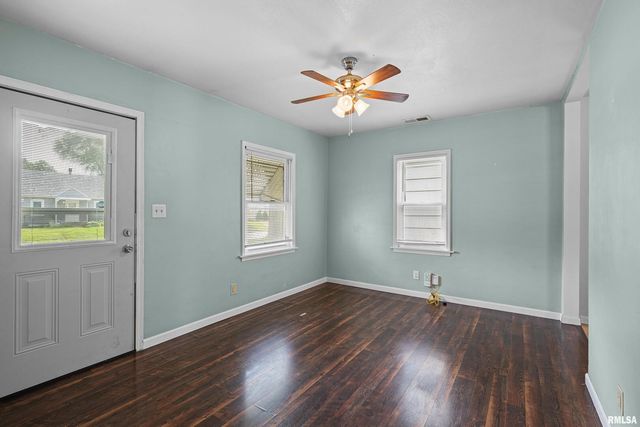 3438 TAYLOR Street, Davenport, IA 52806