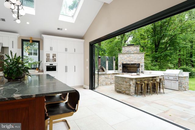 374 CHERRY HILL RD, Princeton, NJ 08540