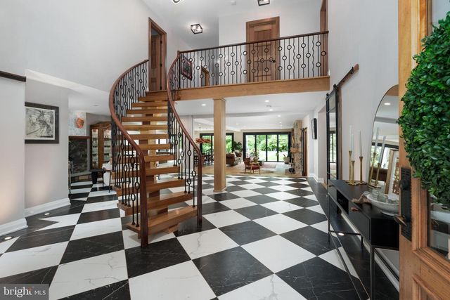 374 CHERRY HILL RD, Princeton, NJ 08540