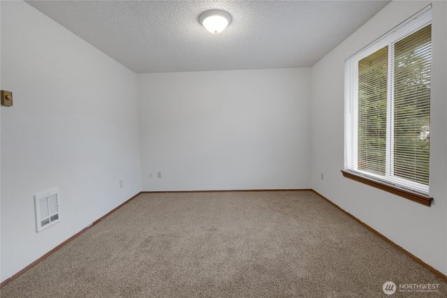 23810 70th Avenue Ct E, Graham, WA 98338