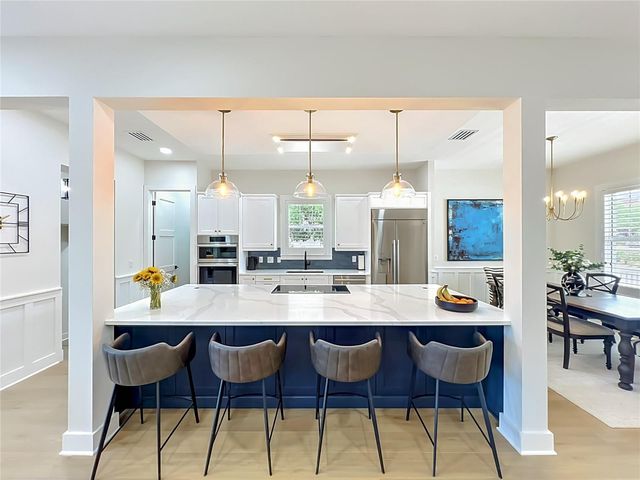 217 W BAY STREET, Winter Garden, FL 34787