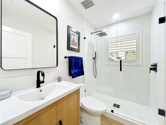 217 W BAY STREET, Winter Garden, FL 34787