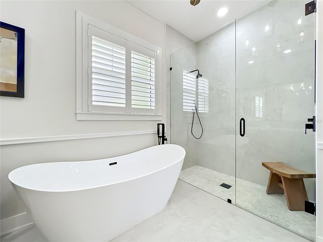 217 W BAY STREET, Winter Garden, FL 34787