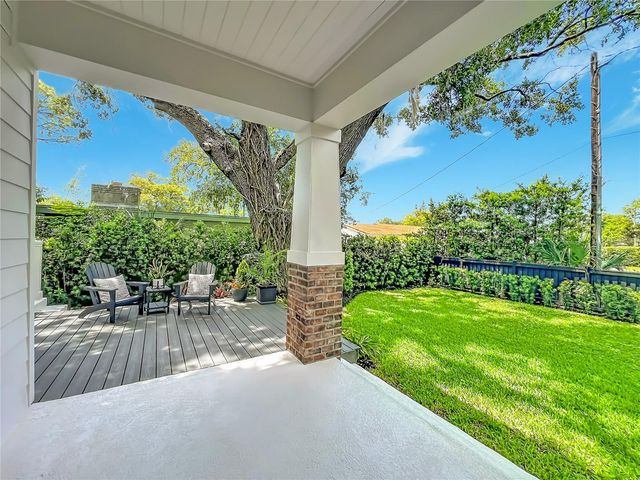 217 W BAY STREET, Winter Garden, FL 34787