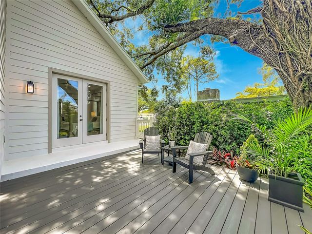 217 W BAY STREET, Winter Garden, FL 34787