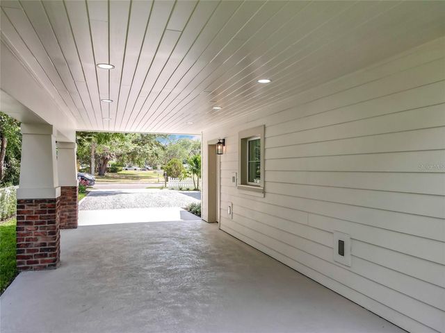 217 W BAY STREET, Winter Garden, FL 34787