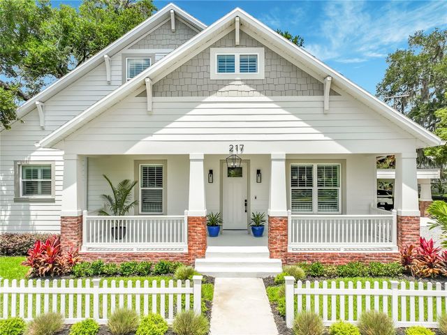 217 W BAY STREET, Winter Garden, FL 34787