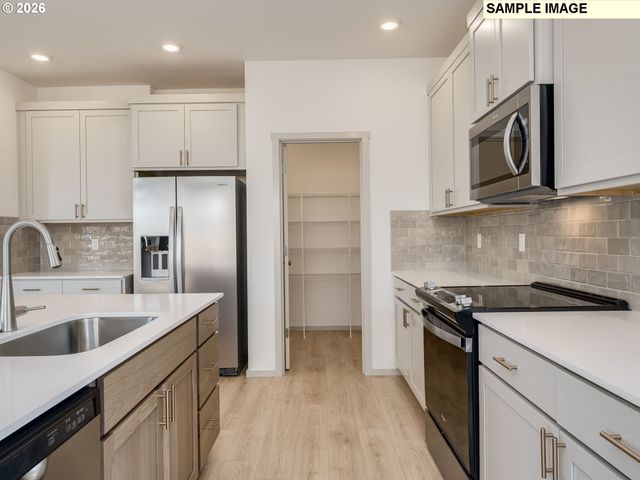 2705 Nw 4TH Ave, Battle Ground, WA 98604