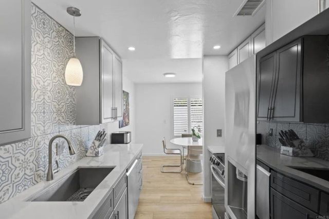 1245 Evergreen Drive, Cardiff By The Sea, CA 92007