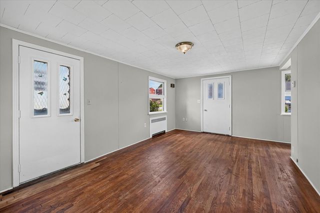 556 Thompson AVENUE, Clairton, PA 15025