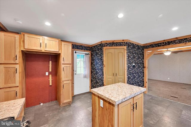 60 PENN VALLEY VLG, Lititz, PA 17543