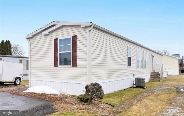 60 PENN VALLEY VLG, Lititz, PA 17543