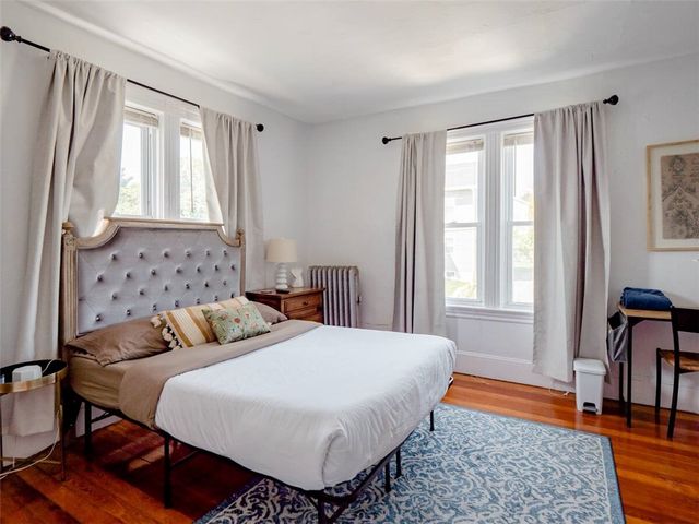 10 Carleton Street, Providence, RI 02908