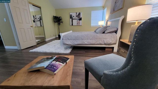 4632 Country Hills Dr, Antioch, CA 94531