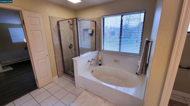 4632 Country Hills Dr, Antioch, CA 94531