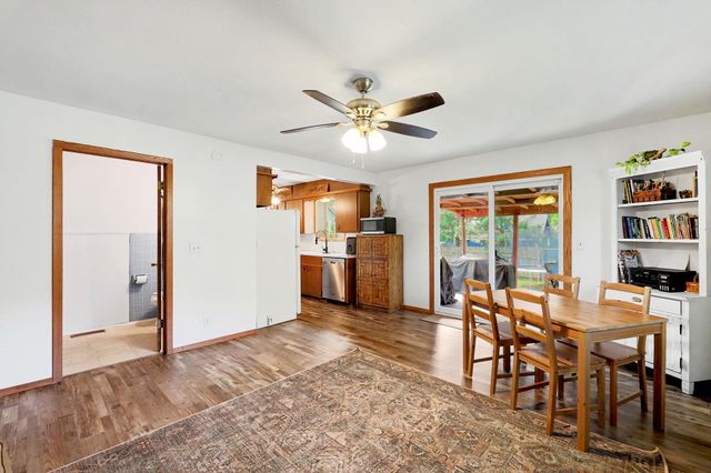 7401 W Galoway Ave, Wichita, KS 67212