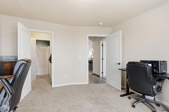 541 PRIDE CT, Box Elder, SD 57719